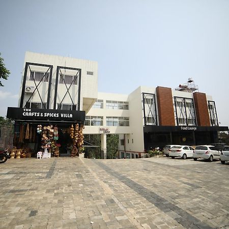 וואיאנאד Hotel Soorya Castle מראה חיצוני תמונה