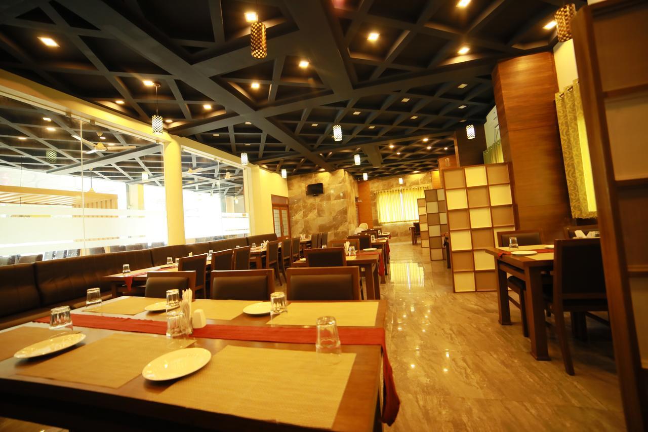 וואיאנאד Hotel Soorya Castle מראה חיצוני תמונה